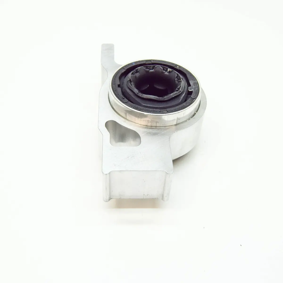 [(44214, 'XC90 LOWER ARM BUSH KIT (6pc)  - (32370918 x 2 / 31360646 x 2 / 31451003 x 2)')]
